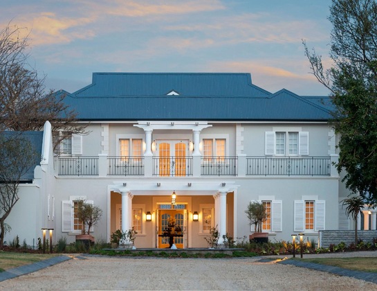 Gallery - Long Lee Manor