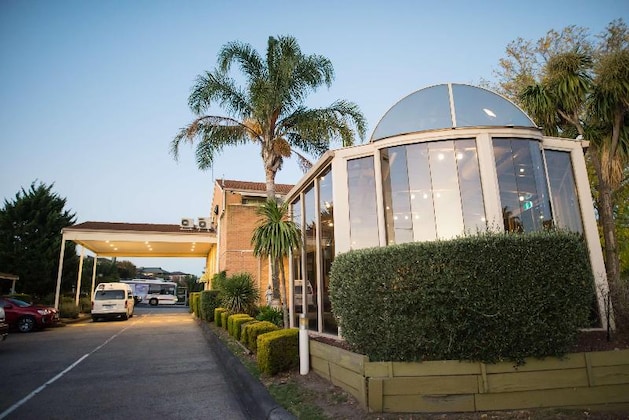 Gallery - Best Western Airport Motel & Convention Centre