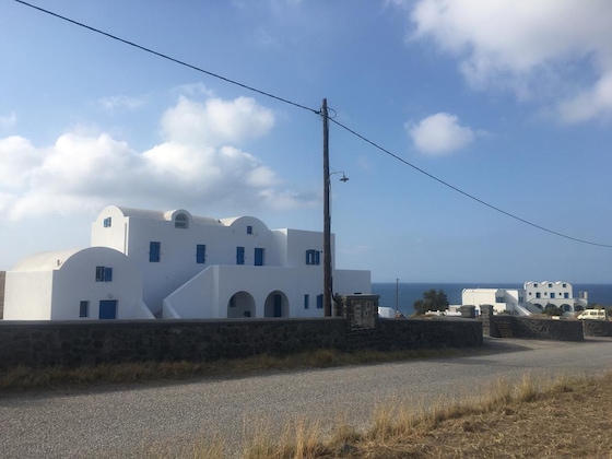 Gallery - Artemis Village