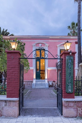 Gallery - Nafsimedon Hotel