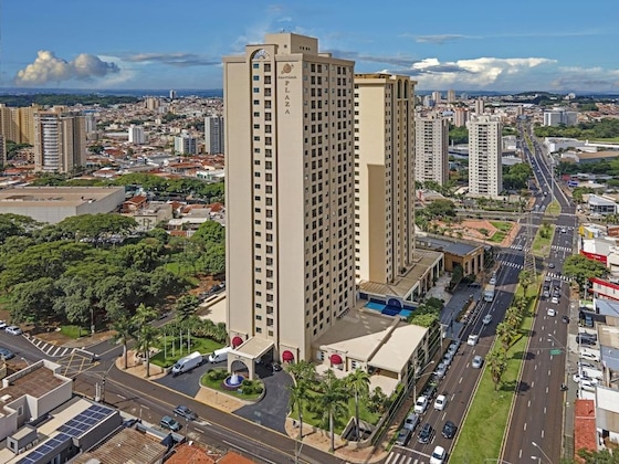 Gallery - Araucária Plaza