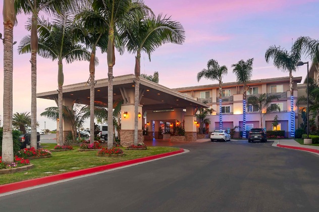 Gallery - Best Western Plus Marina Gateway