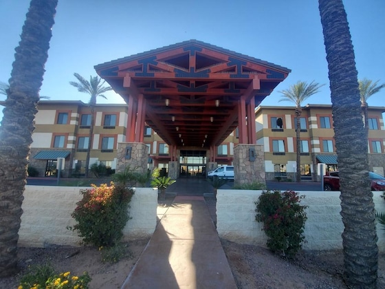 Gallery - Legacy Inn & Suites