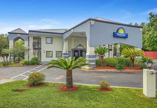 Gallery - Days Inn By Wyndham Foley