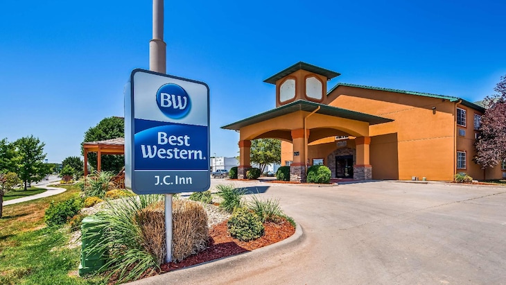 Gallery - Best Western J. C. Inn