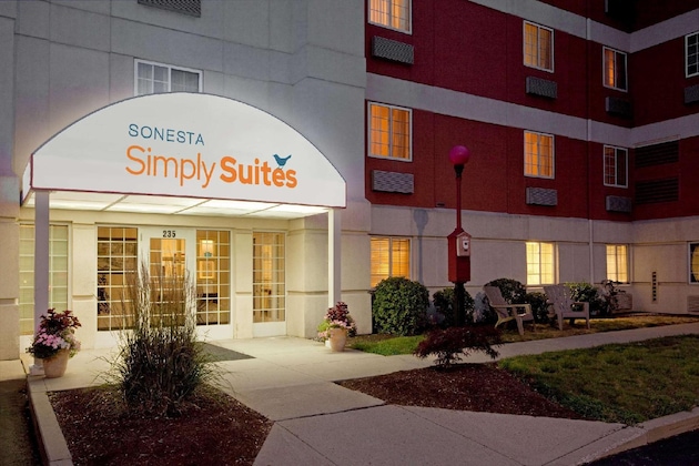 Gallery - Sonesta Simply Suites Boston Braintree