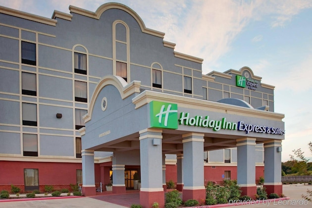 Gallery - Holiday Inn Express & Suites - Greenwood By Ihg