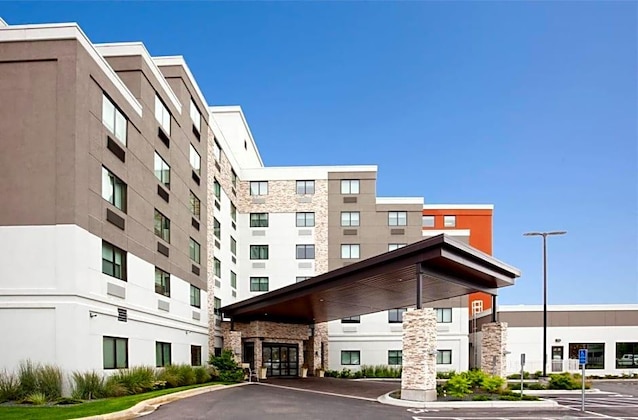 Gallery - Holiday Inn Express Roseville-St. Paul By Ihg