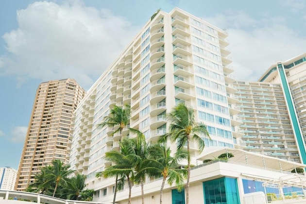 Gallery - The Modern Honolulu By Diamond Resorts