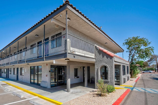 Gallery - Motel 6 Kingman East