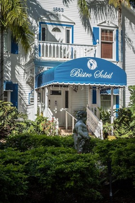 Gallery - Olde Marco Inn 401