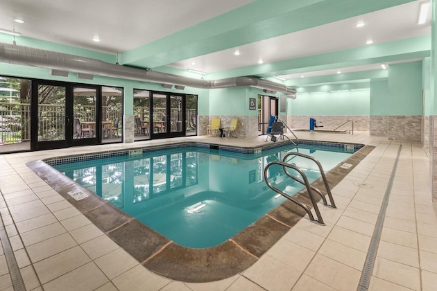 Gallery - Holiday Inn & Suites Bothell By Ihg