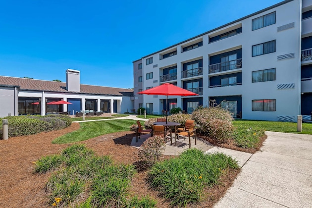 Gallery - Sonesta Select Charlotte University Research Park