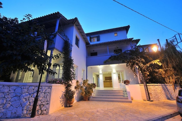 Gallery - Agios Nikitas