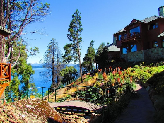 Gallery - Charming Luxury Lodge & Private Spa