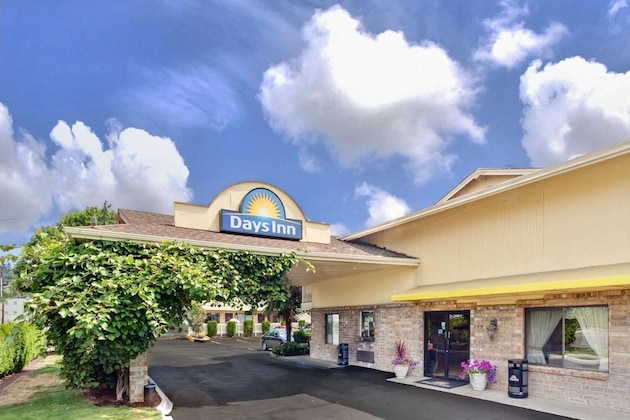 Gallery - Days Inn By Wyndham Seattle South Tukwila