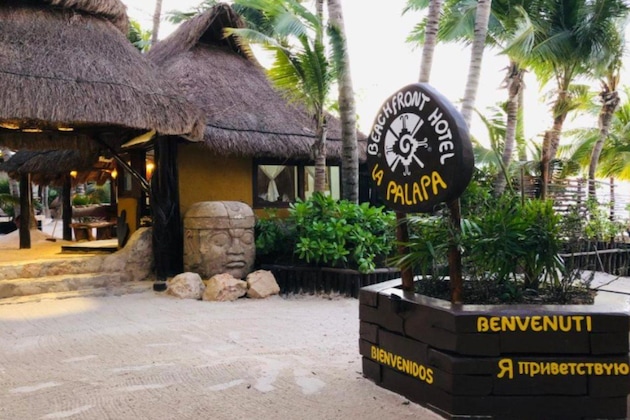 Gallery - Beachfront Hotel La Palapa