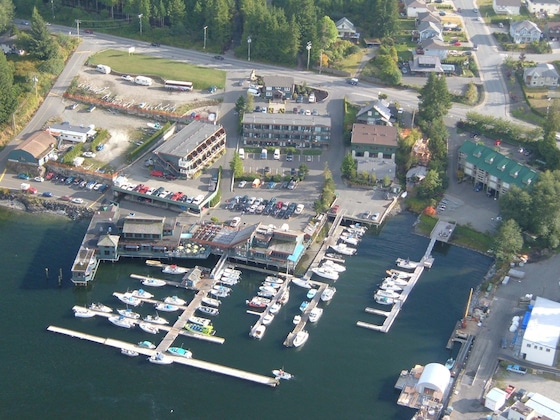 Gallery - Tofino Resort & Marina