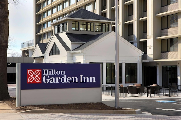 Gallery - Hilton Garden Inn Reagan National Airport