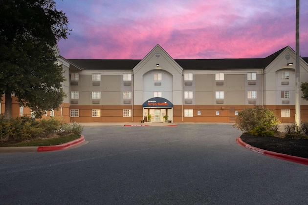 Gallery - Sonesta Simply Suites Austin South
