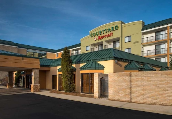 Gallery - Courtyard By Marriott Cleveland Beachwood