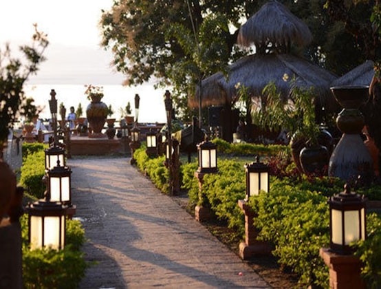 Gallery - Kma Bagan Hotel River View