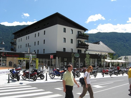 Gallery - Alp Hotel