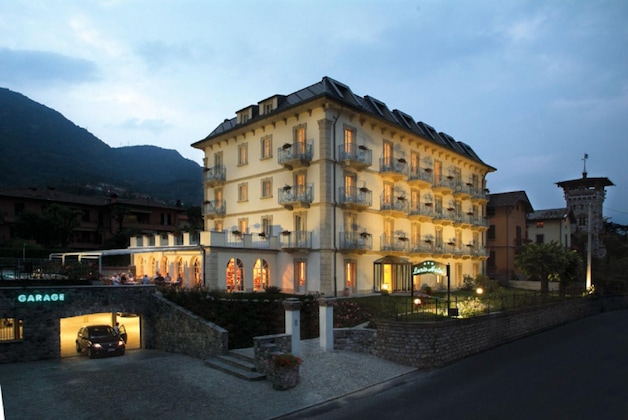 Gallery - Hotel Lario