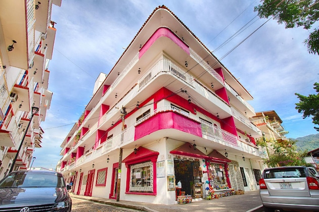 Gallery - Suites Plaza Del Rio - Family Hotel Malecon Centro