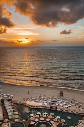 Gallery - Melody Maker Cancun