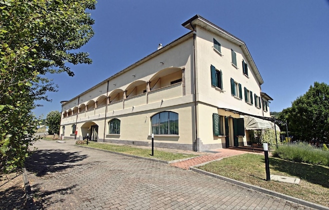 Gallery - Albergo Della Roccia