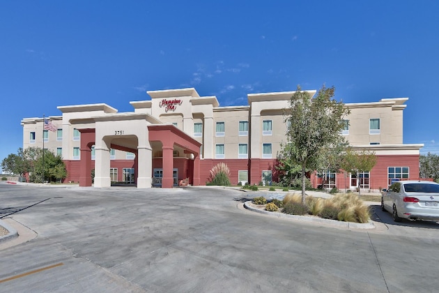 Gallery - Hampton Inn Deming