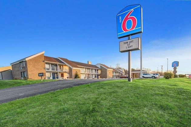 Gallery - Motel 6 Hillsville