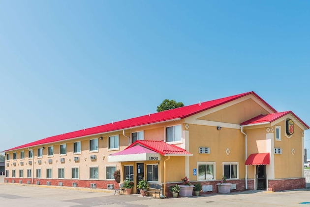 Gallery - Super 8 By Wyndham Jacksonville