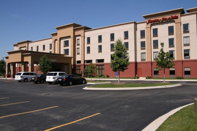 Gallery - Hampton Inn & Suites Bolingbrook