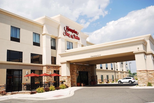 Gallery - Hampton Inn & Suites Buffalo