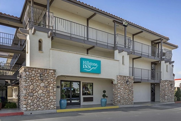 Gallery - Hillstone Inn Tulare, An Ascend Collection Hotel