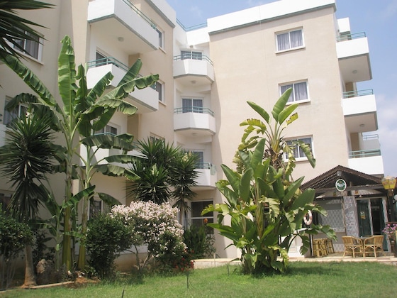 Gallery - Debbiexenia Hotel Apartments