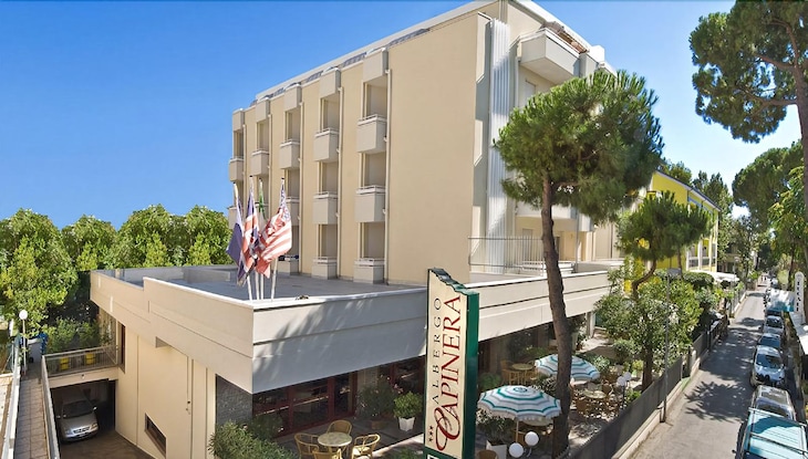 Gallery - Hotel Capinera