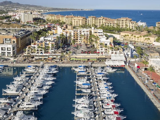 Gallery - Marina Fiesta Resort & Spa