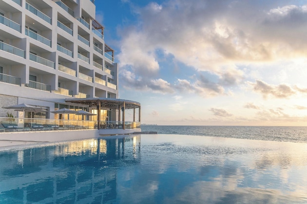 Gallery - Sun Palace