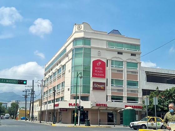 Gallery - Hotel Plaza Calzada