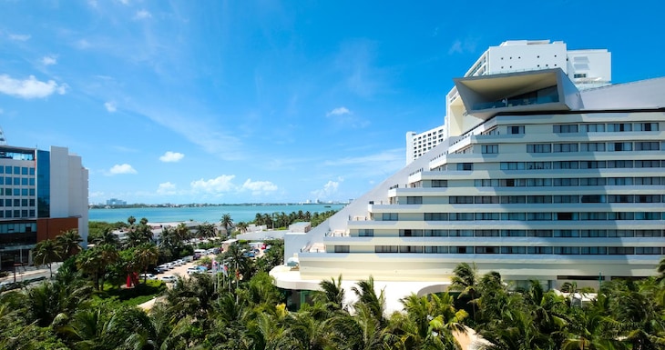 Gallery - Park Royal Beach Cancun - All Inclusive