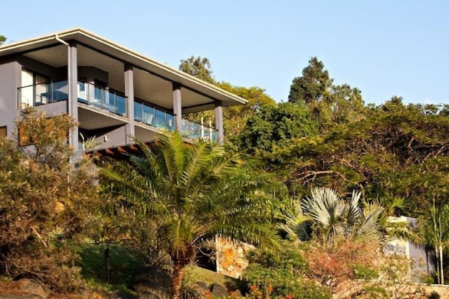 Gallery - At Waterfront Whitsunday Retreat
