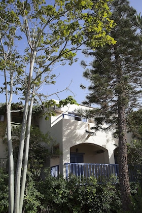Gallery - Elpida Village