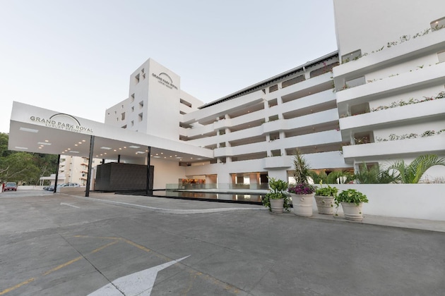 Gallery - Grand Park Royal Puerto Vallarta - All Inclusive