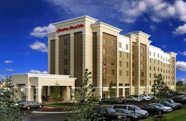 Gallery - Hampton Inn & Suites Cleveland-Beachwood
