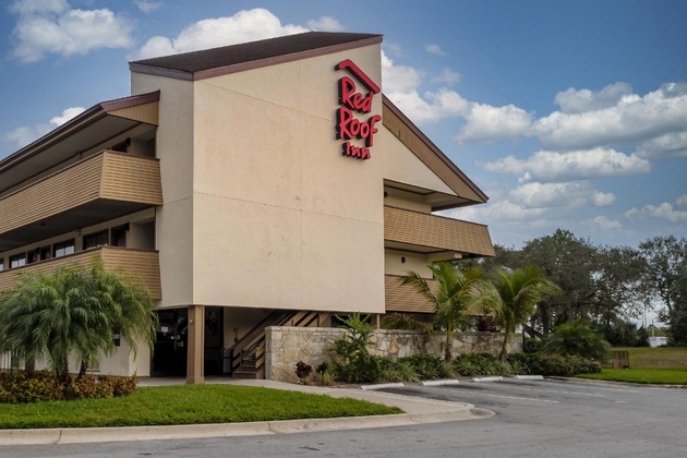 Gallery - Red Roof Inn Tampa - Brandon