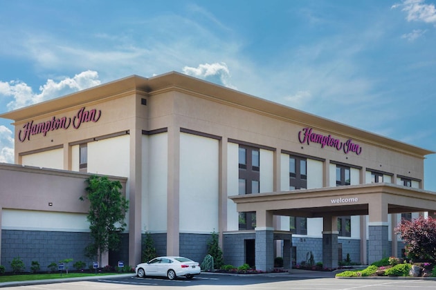 Gallery - Hampton Inn Bedford