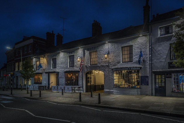 Gallery - The Three Swans Hotel